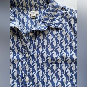 J. Crew Women's XS Seahorse Print Shirt Beach Blue Button Down Ocean 100% cotton